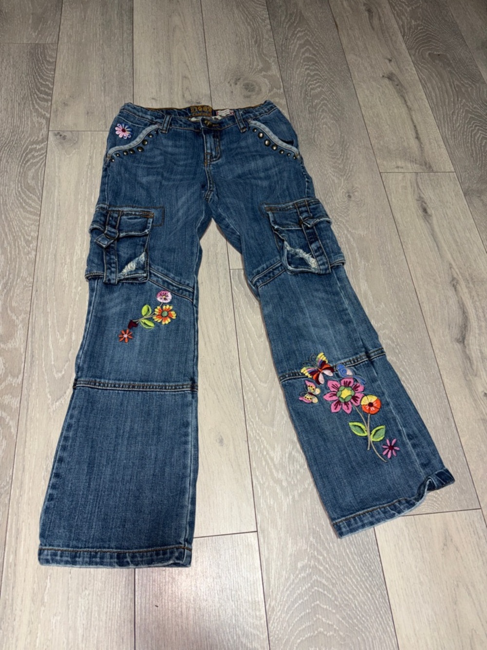 1989 Place Blue Wide-Leg Cargo Jeans with Floral Embroidery
